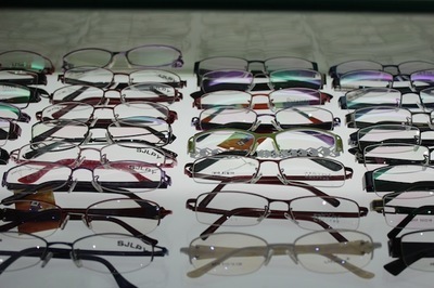 睛亮眼鏡 流行券與精準營銷推動廈門眼鏡銷售新潮流