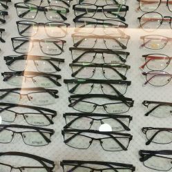 三葉眼鏡城（徐家匯店）聯系方式、地址、價格及營業時間